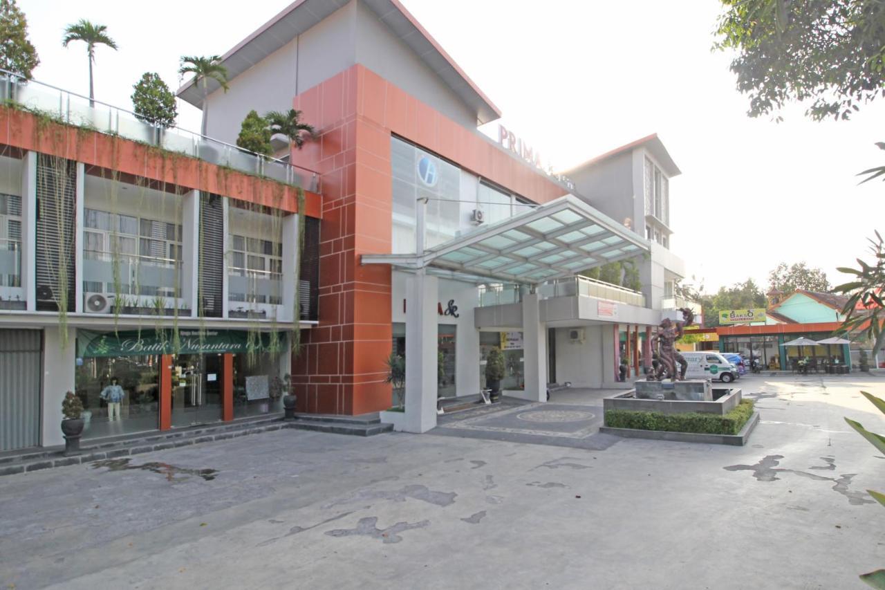 Reddoorz Premium Near Sleman City Hall Γιογκιακάρτα Εξωτερικό φωτογραφία